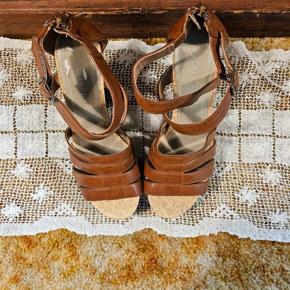 Apostrophe snake skin platform sandals - Picture 2 of 5
